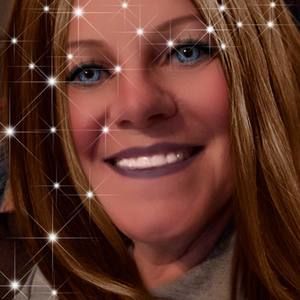 Meet your Posher, Gina